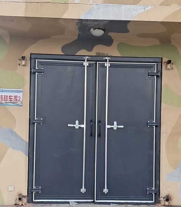 岐山工业平开门