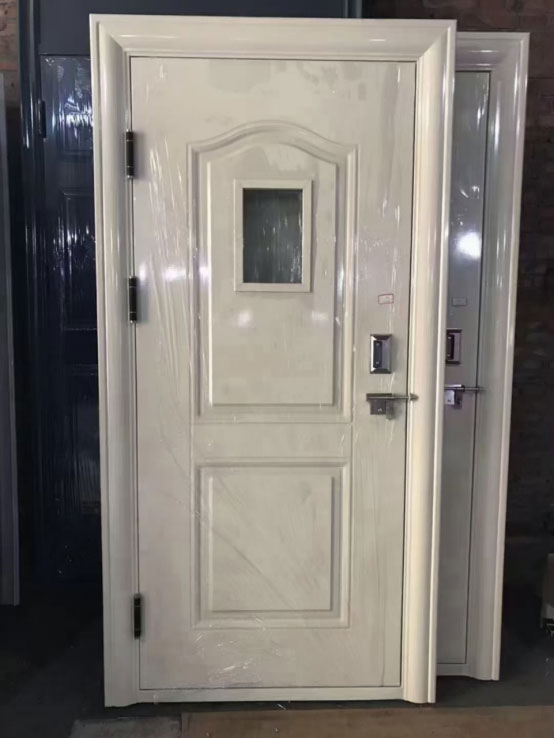 岐山学校教室门