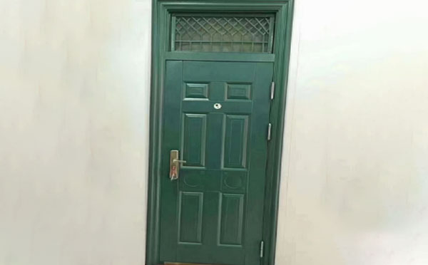 岐山学校教室门 岐山学校教室门