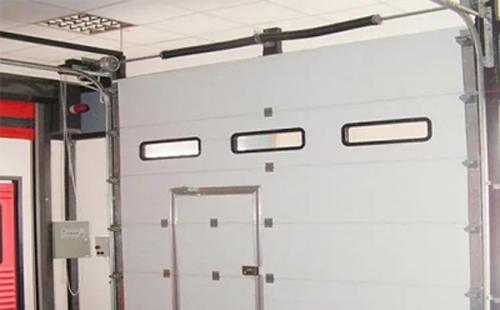 岐山工业提升门的安装方法