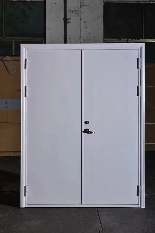 酒店项目完成公共区域岐山防火门布设